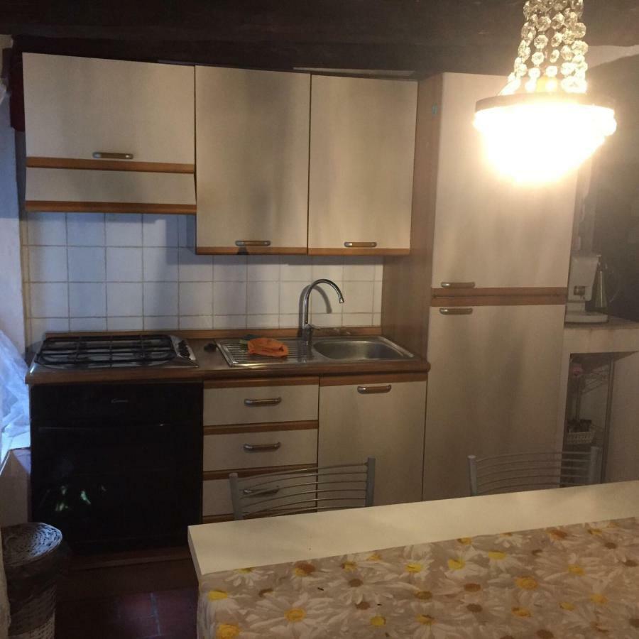 L ' Alfiere Villa Viterbo Bagian luar foto